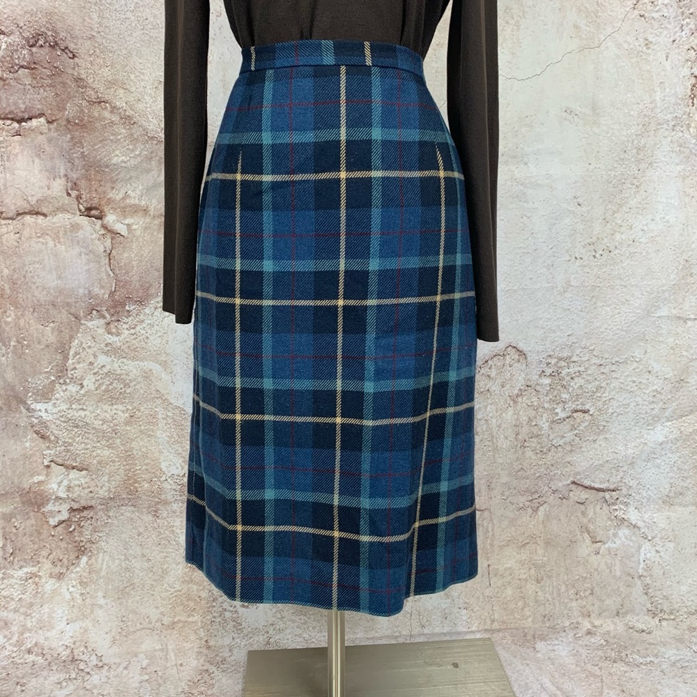 Blue Toned Plaid Skirt